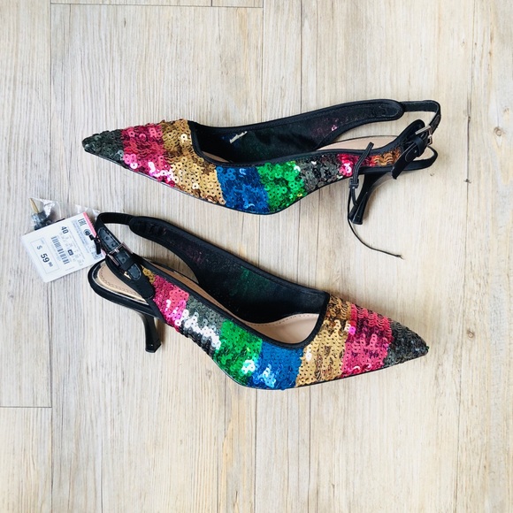 Zara - Picture 2 of 5